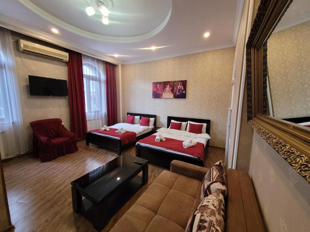 Gold Avlabari Hotel Tbilisi Eksteriør billede